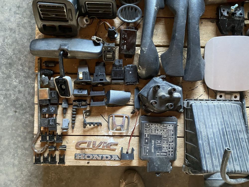 Peças Honda Civic EJ6 faróis, farolins, quadrante etc…|USADO