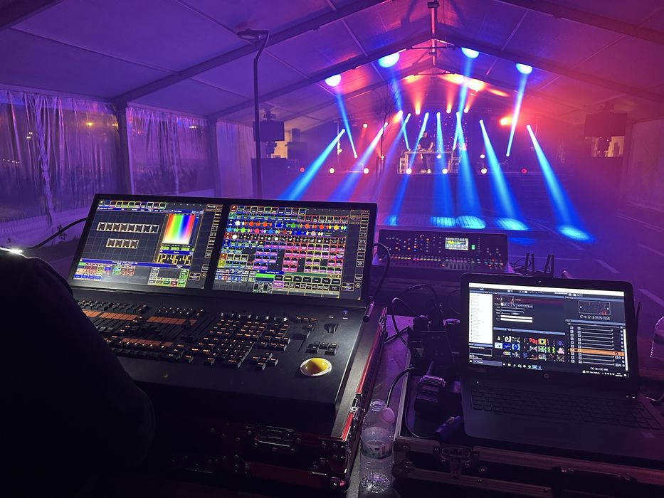 Soluções Audiovisuais Som Luz Ledwall Efeitos