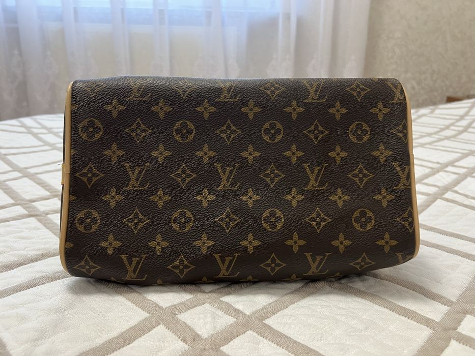 Продам сумки жіночі