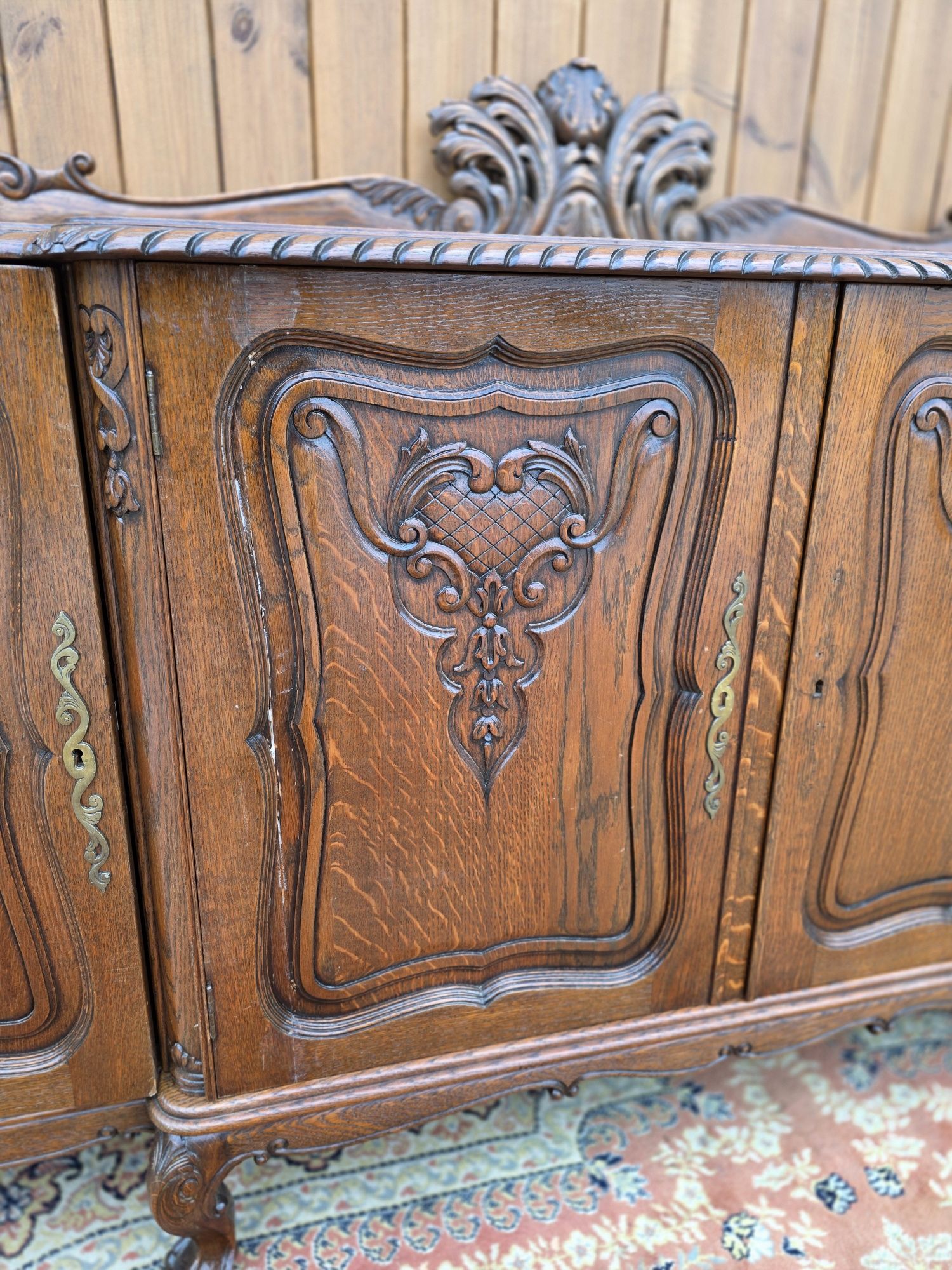 Komoda rzeźbiona chippendaile lwie łapy 227 cm #1682 Stylowy Węgrów