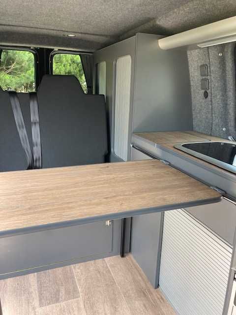 VW Transporter Autocaravana 5 Lugares 150CV Caixa de 6 Velocidades