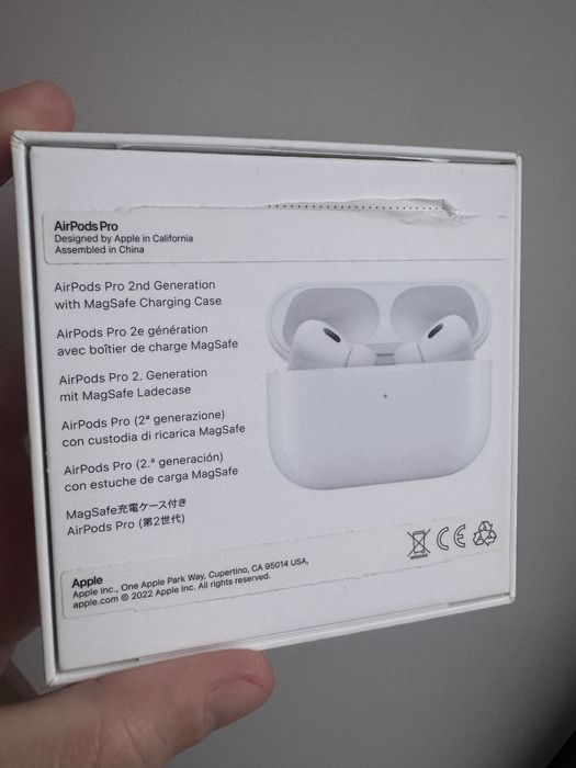 apple airpods pro 2 (беспроводная зарядка)