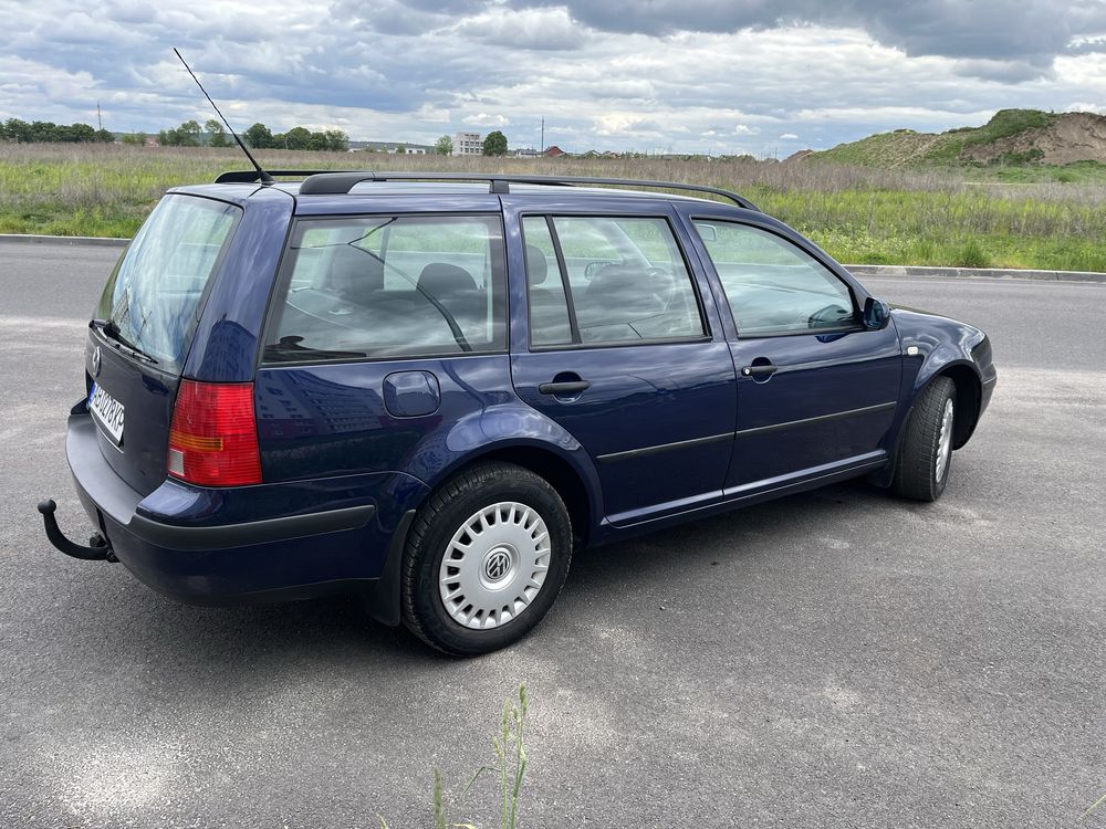 Volkswagen golf 1.6 mpi