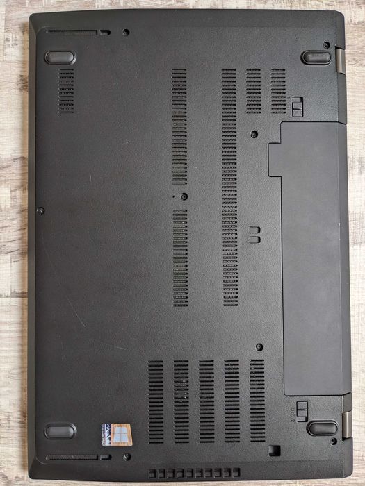 Lenovo ThinkPad T580 i5-8250/16/512