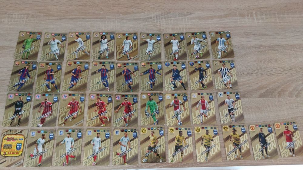 FIFA 365 PANINI 2018 - Karty "Limited Edition"