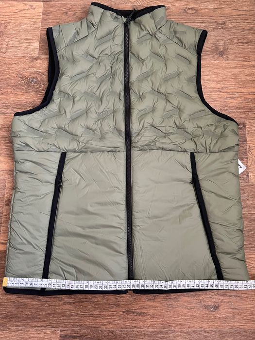 Жилет Old navy размер М