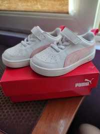 Кросівки PUMA 23р. для дівчинки б/в