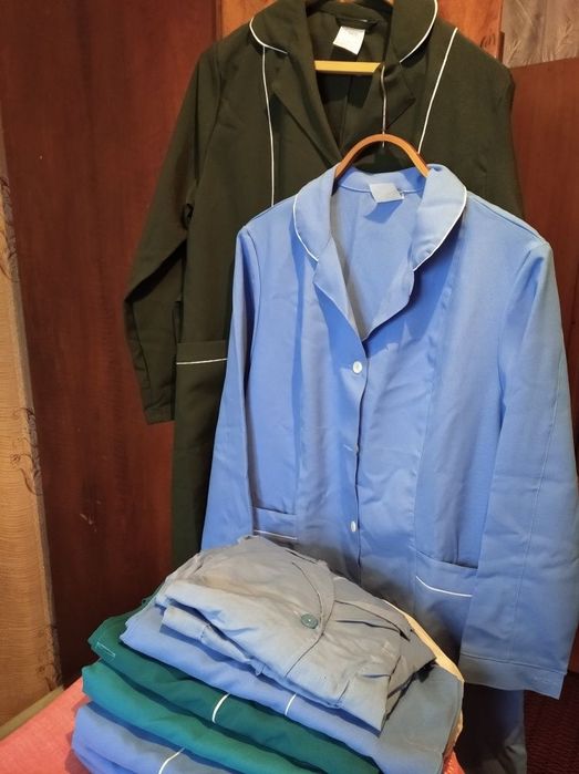 Продам спецодежду.