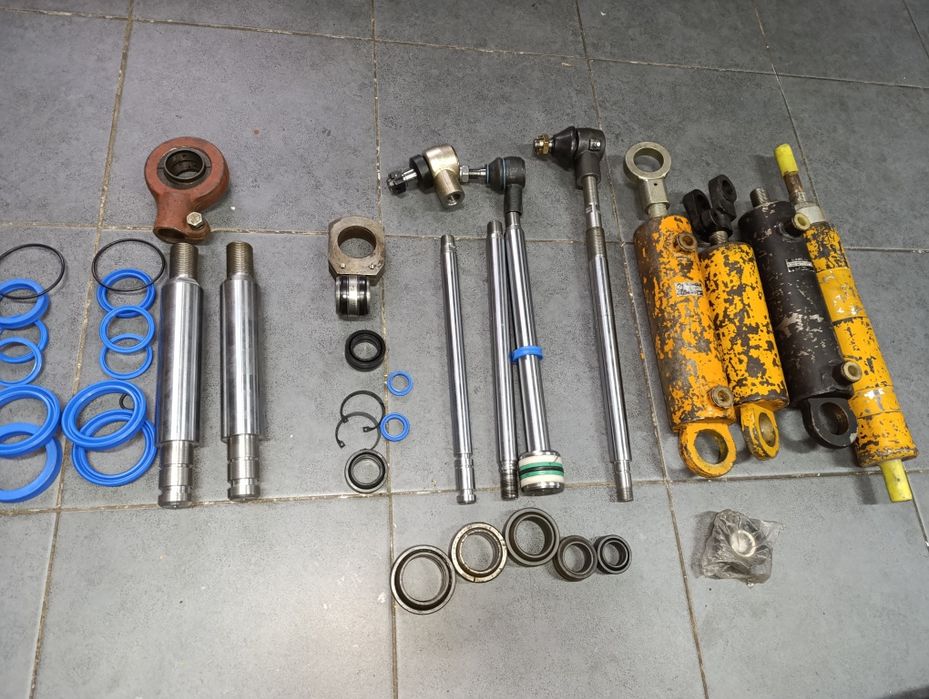 Tłoczysko rak Bułgar GPW siłownik wspmgania dv 1792 wózek widłowy1733