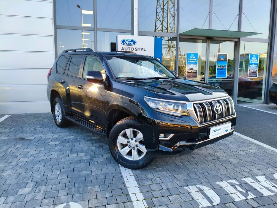 Toyota Land Cruiser 2.8 177KM 4x4 Prado Salon PL Serwis ASO Klima Alu Kamera Welury Hak
