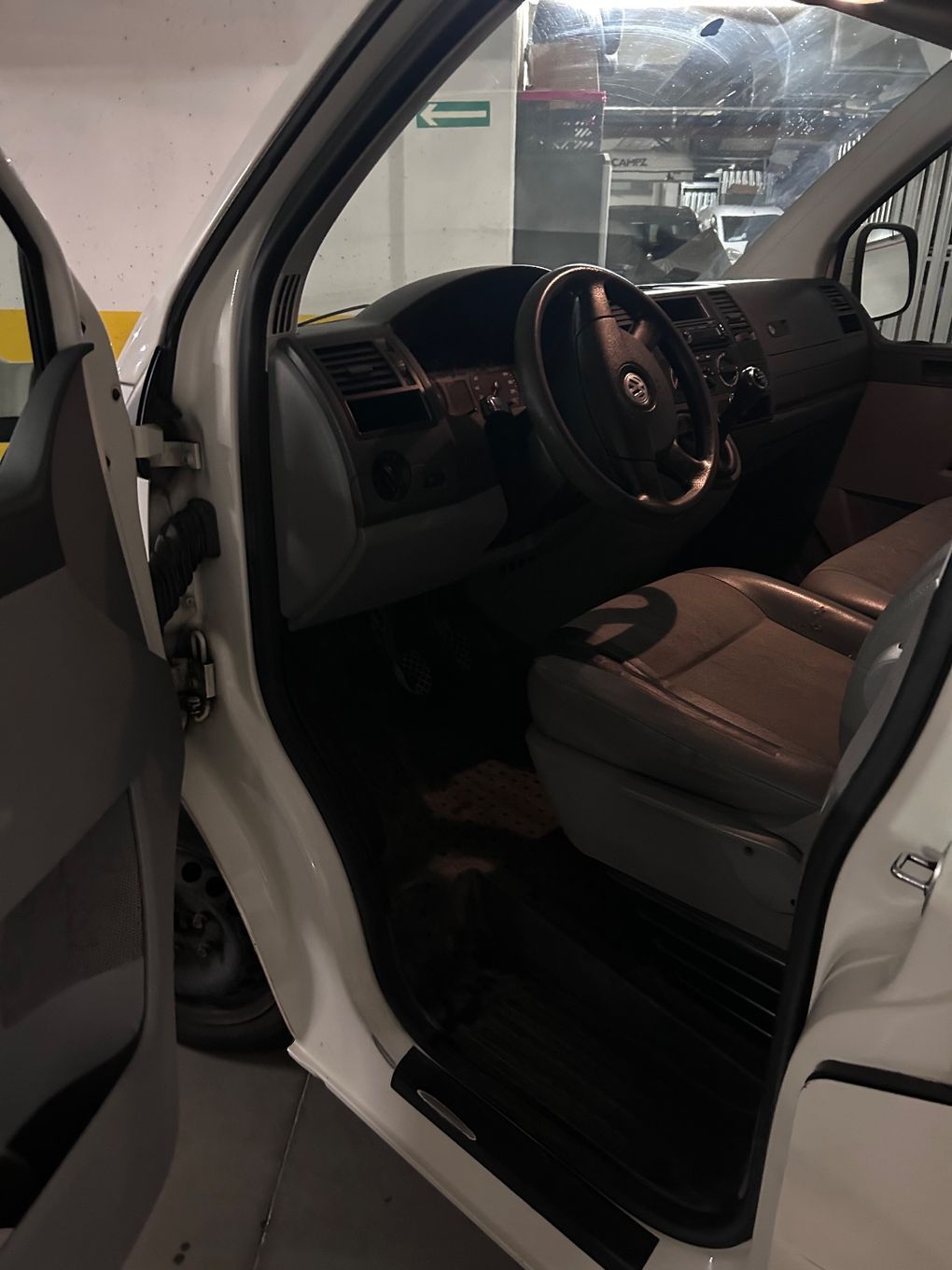 Volkswagen Transporter t6  Vw transporter t6 blaszak 1,9