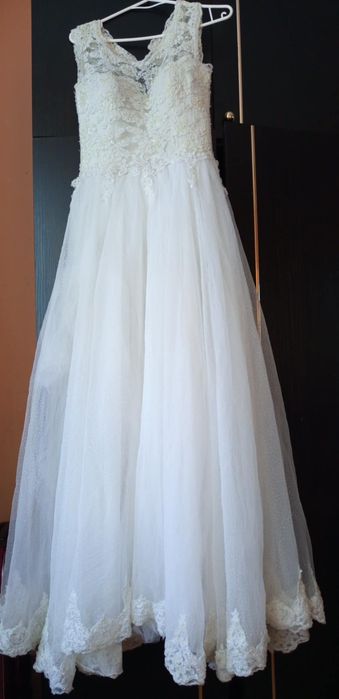Suknia ślubna nieużywana