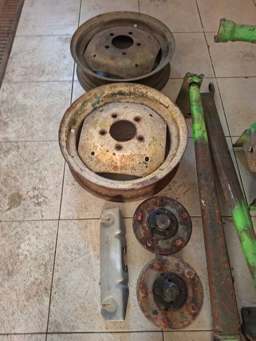 Przednia oś ursus c328 komplet