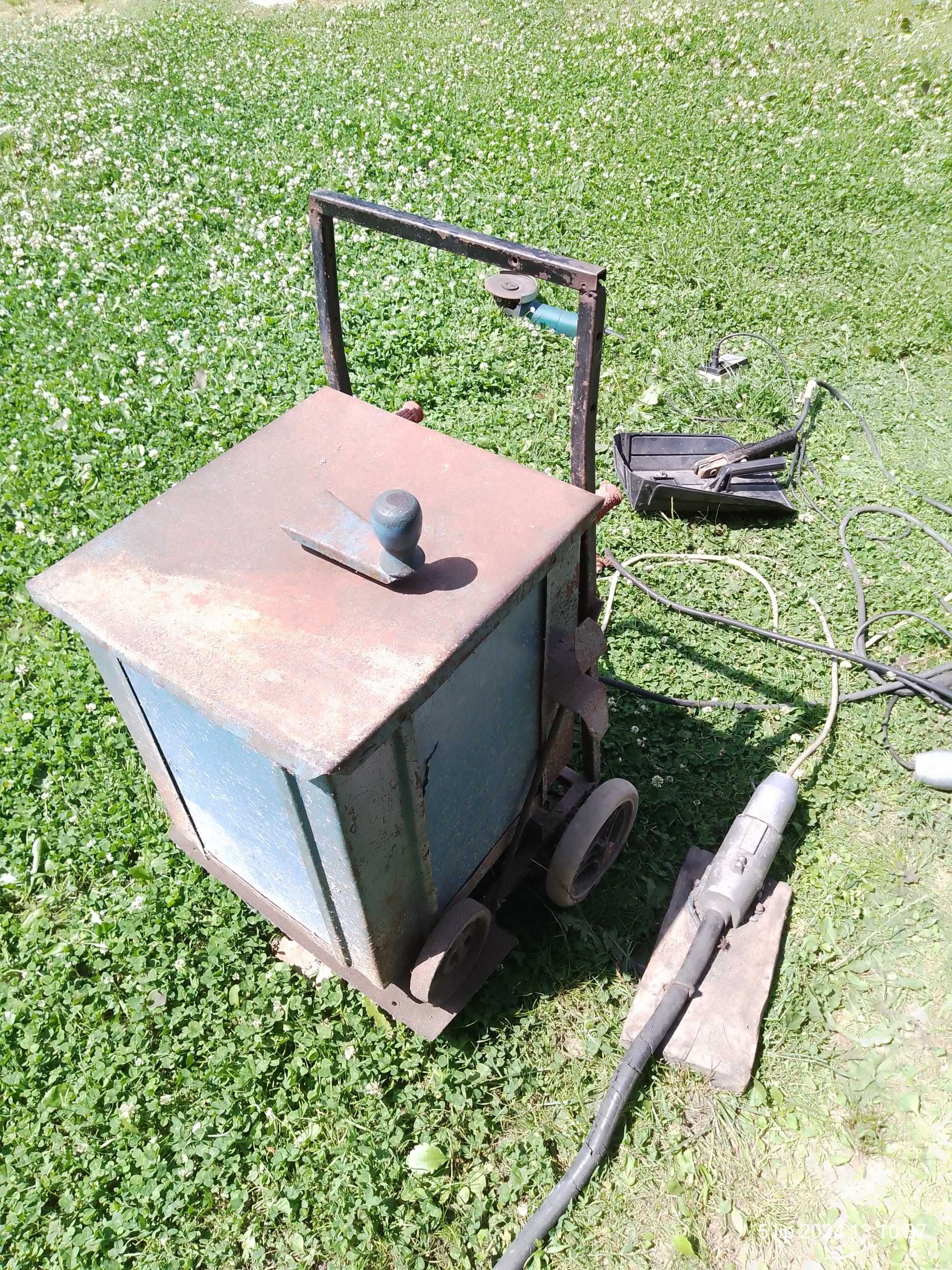 Spawarka transformatorowa, ST-250 z rozruchem.