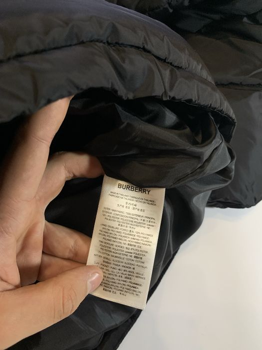 Пуховик/Жилетка - Burberry Black
