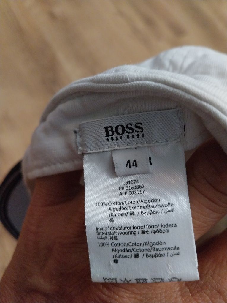 Czapeczka mała Hugo  Boss.