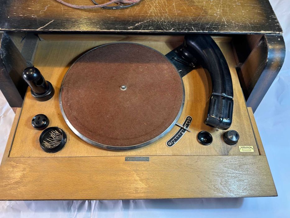 Gramofon patefon SUPRAPHON