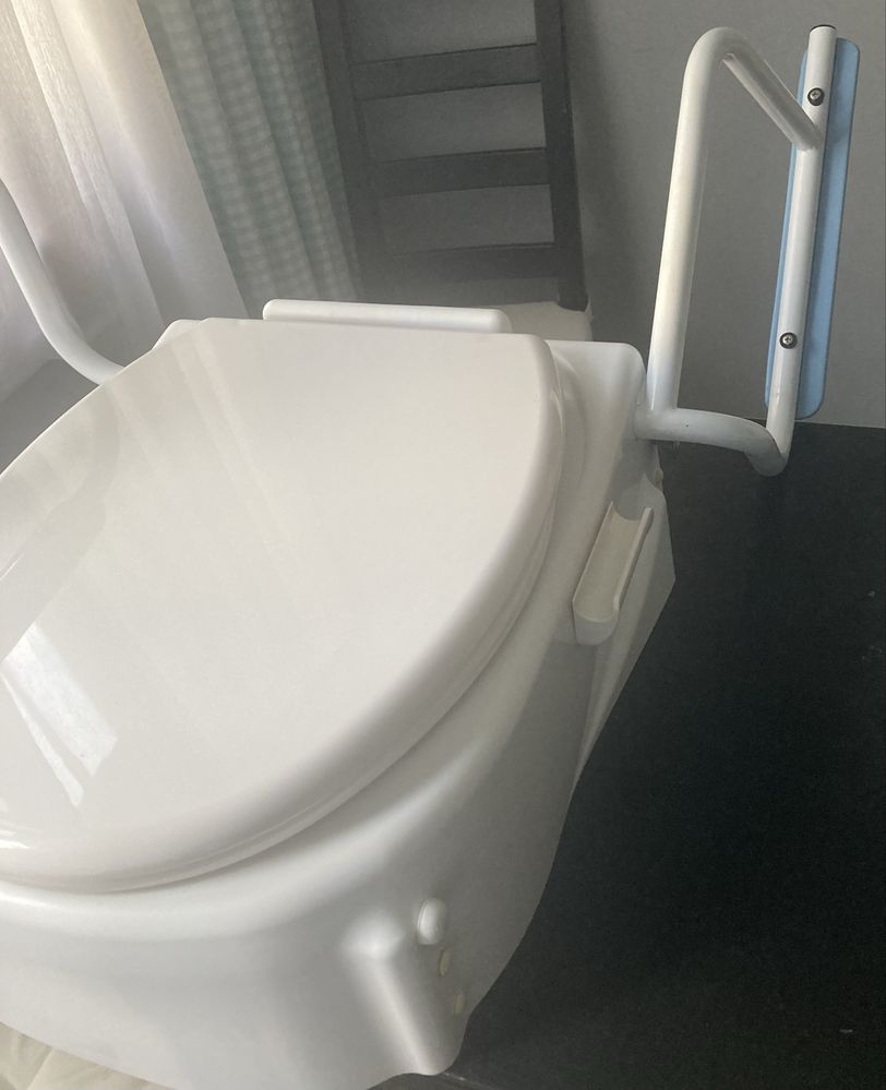 Nasadka toaletowa WC