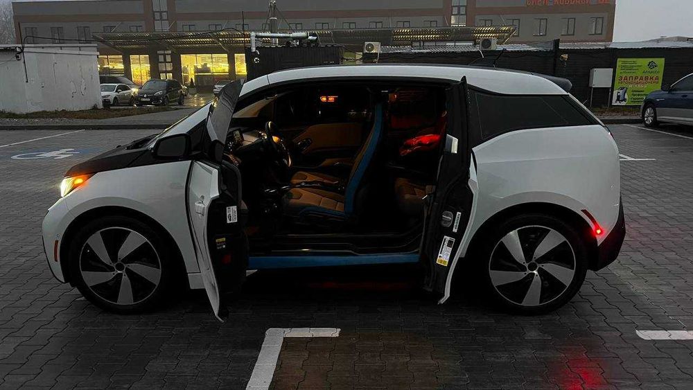BMW I3 2017 (Розстрочка / Лізинг)