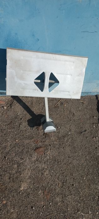 Полка для телевизора/на стену