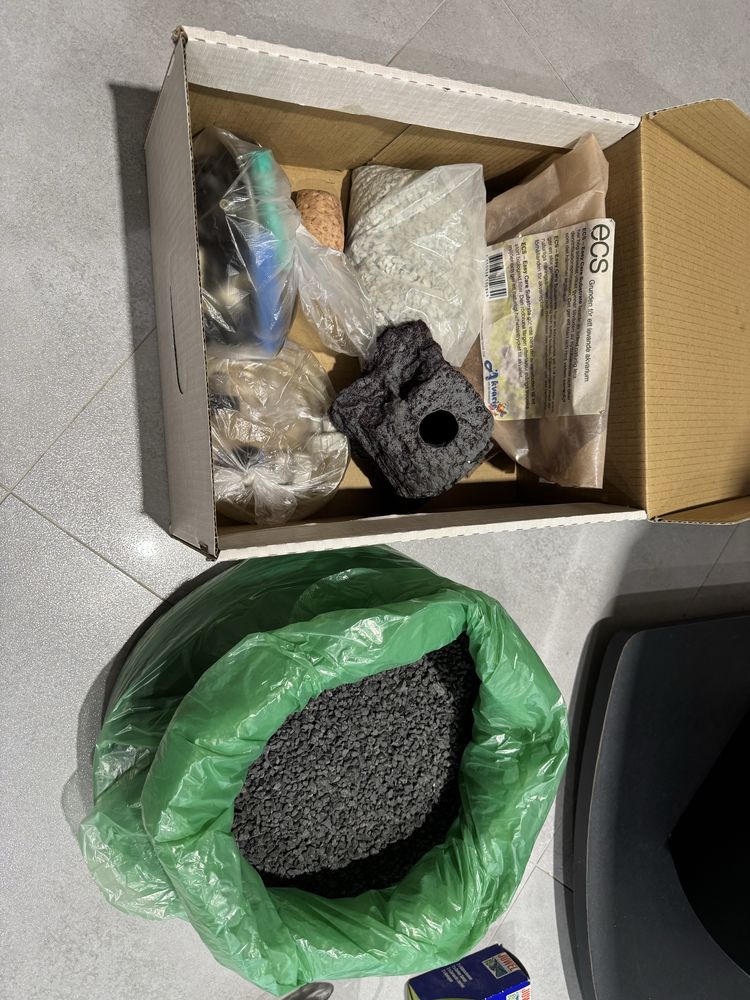 Akwarium plus oryginalna podstawa stopa zestaw