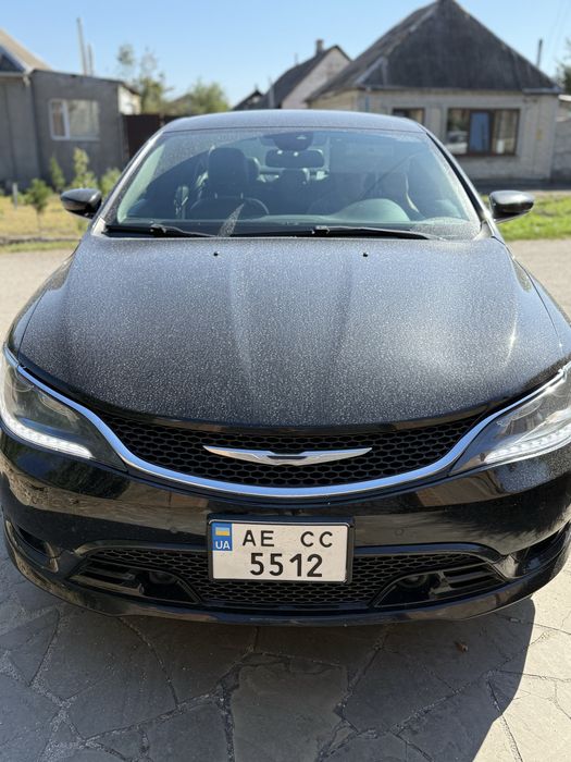 Автомобиль Крайслер 200 C 2015 р