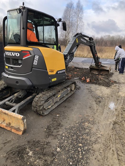 Minikoparka / koparka / Ładowarka, rozbiórki / wykopy / utwardzenia