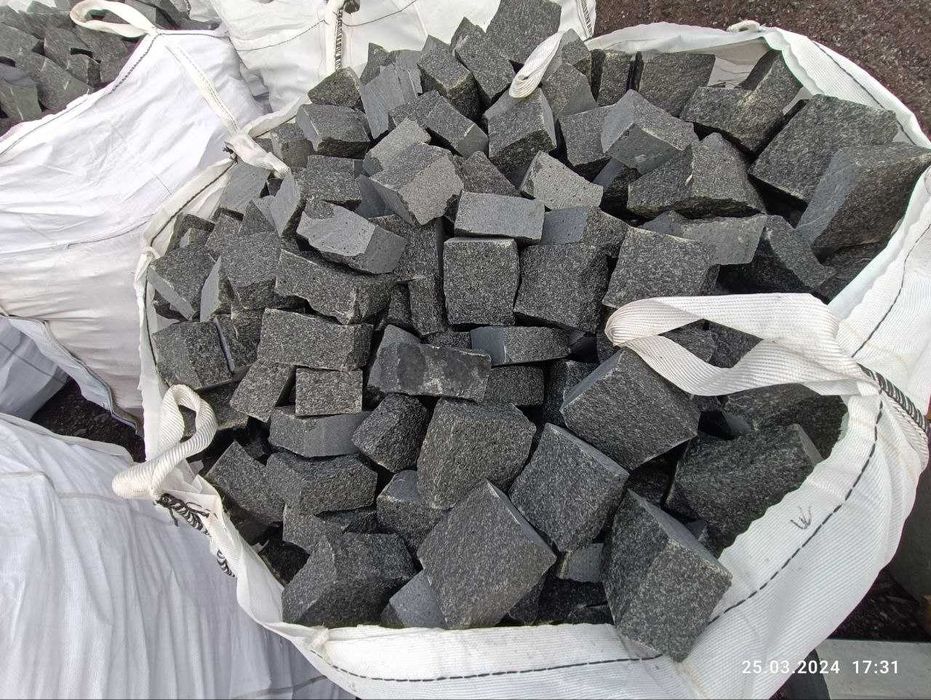 Бруківка гранітна ПОКРАЩЕНА