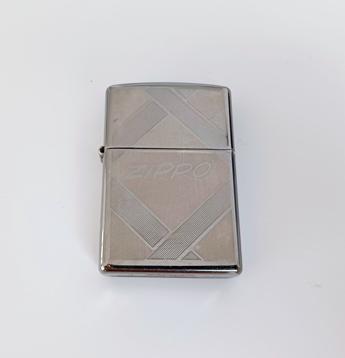 Zapalniczka zippo Black Ice z 2005 roku