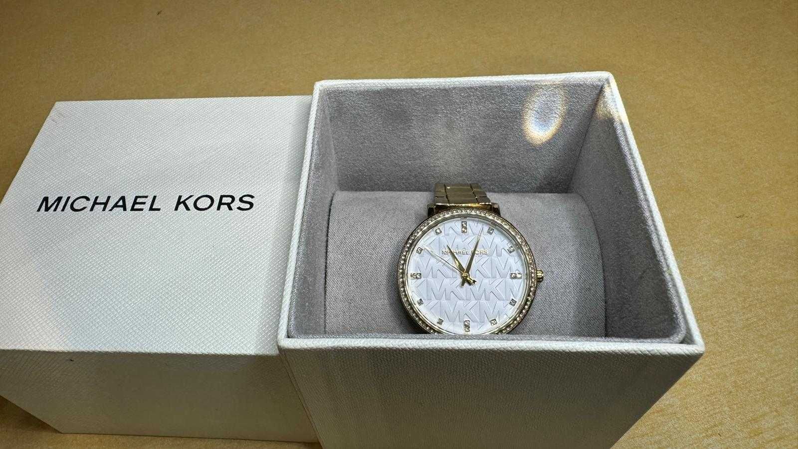 Zegarek damski Michael Kors Pyper logowana tarcza MK4666 kam8