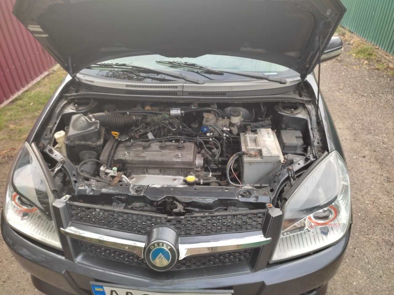 Geely mk 1.6  с люком газ/бензин