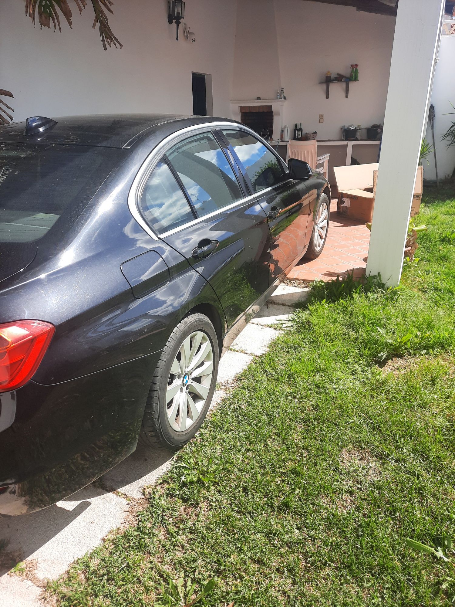 Bmw 318d, 2015,142.000 km