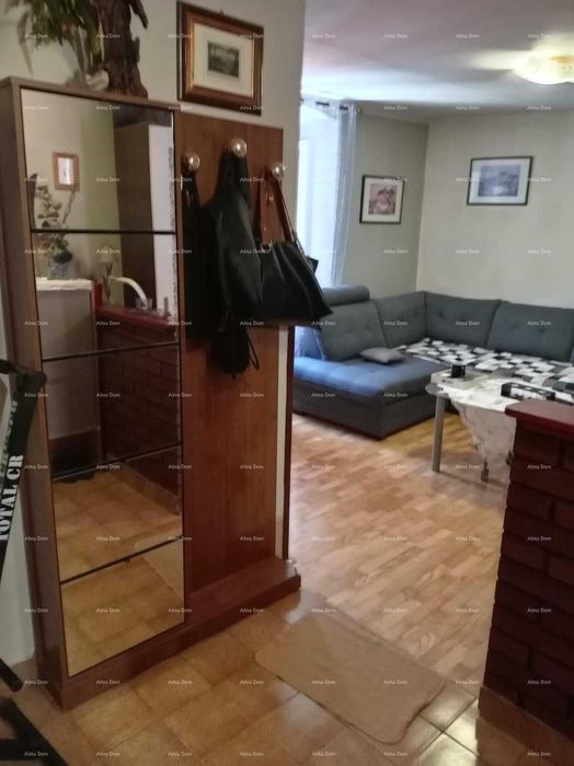 Будинок, центр Бує, Істрія, 106 м²