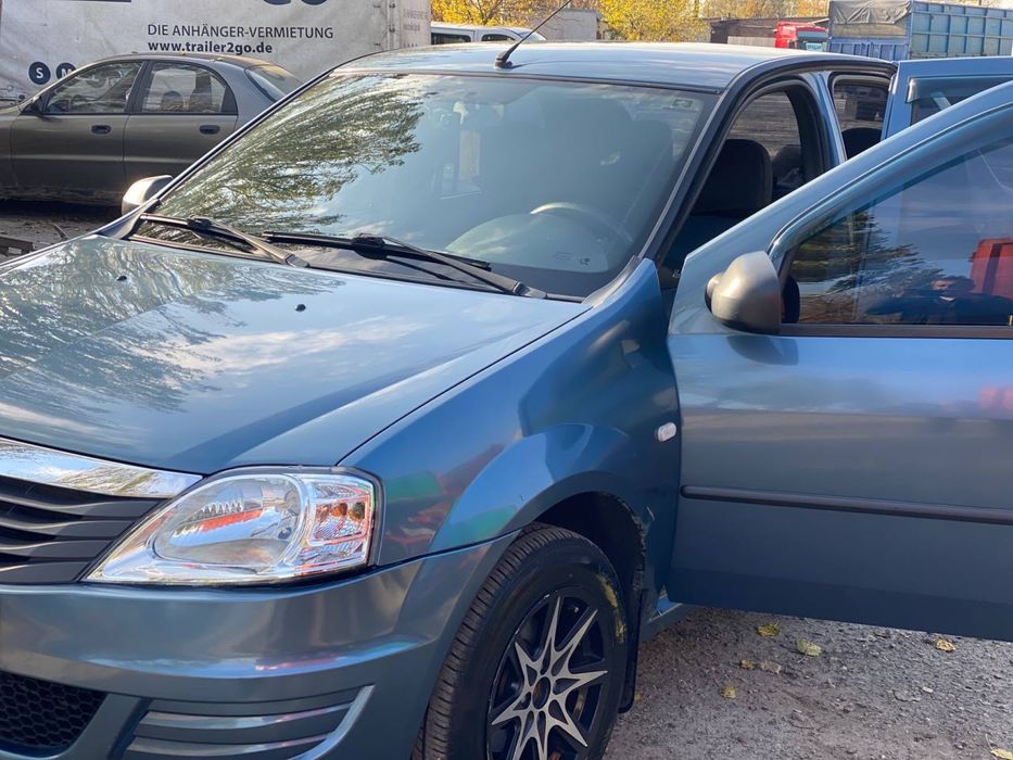 Продам DACIA LOGAN 2008 года