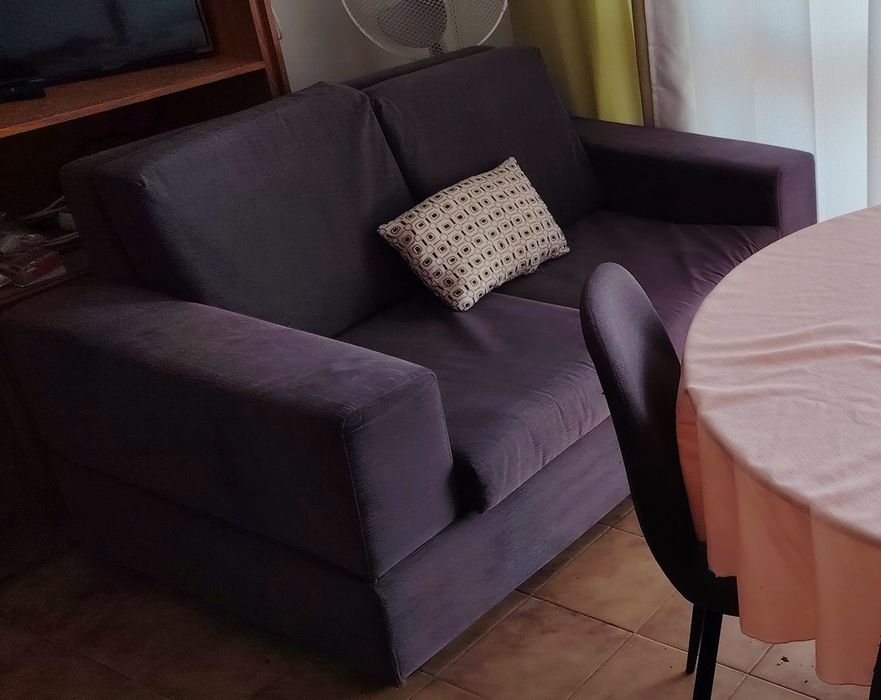 Sofá dois lugares
