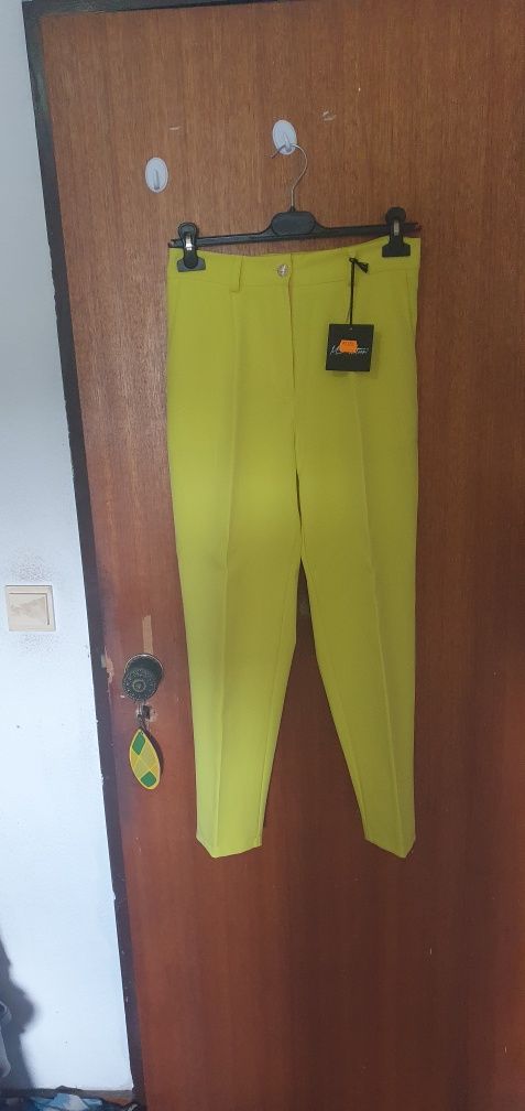Conjunto calças e tope