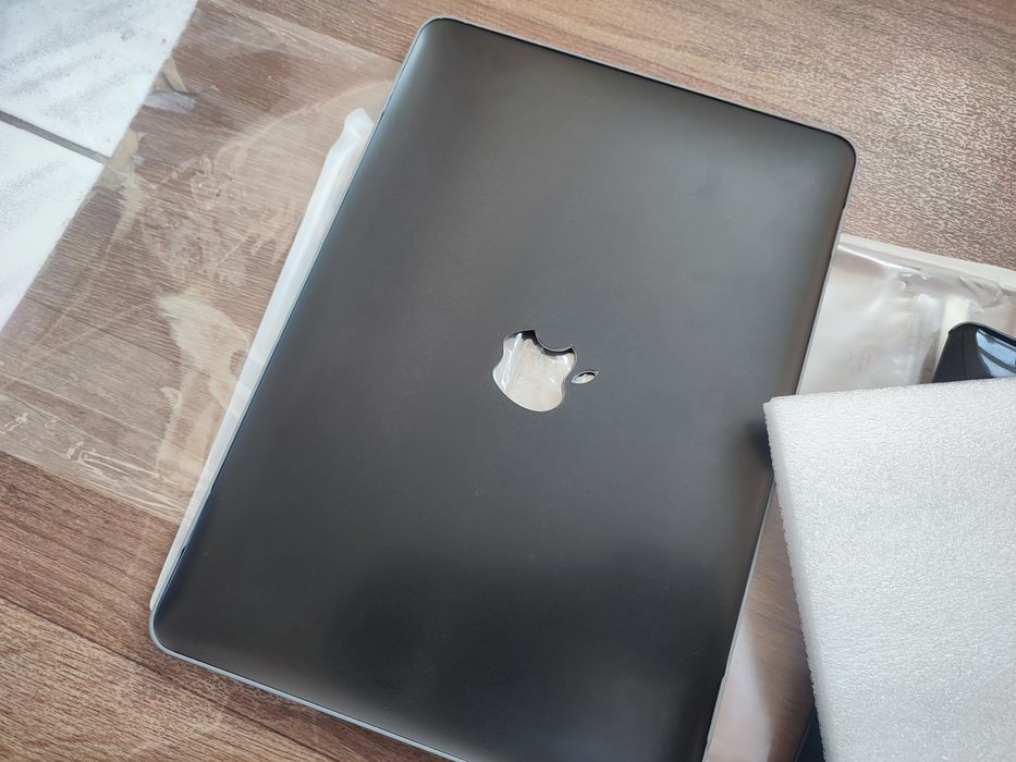 Чехол для Apple 15"