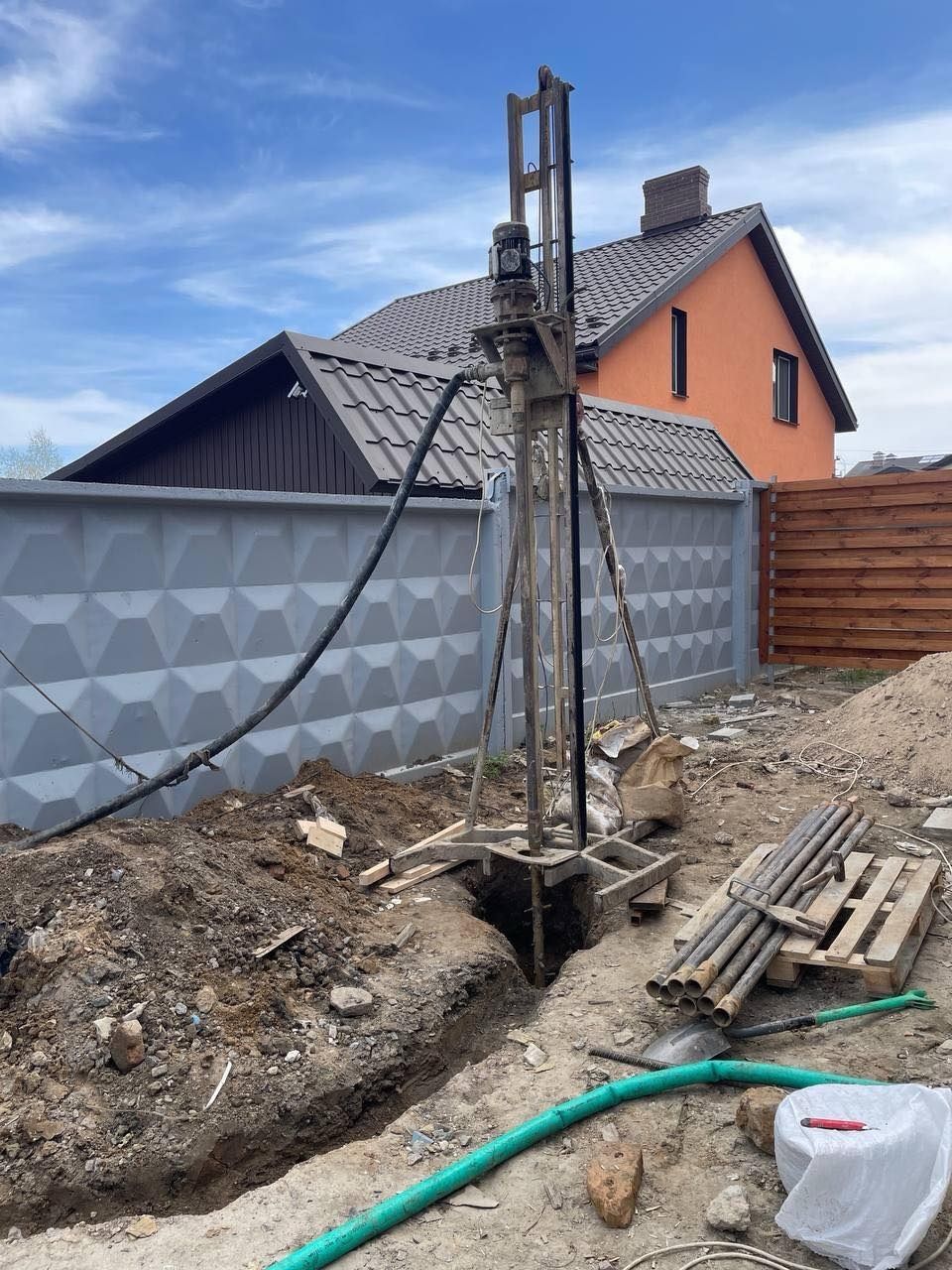 Буріння свердловин Київська обл під ключ Немішаєве Бучанський р-н