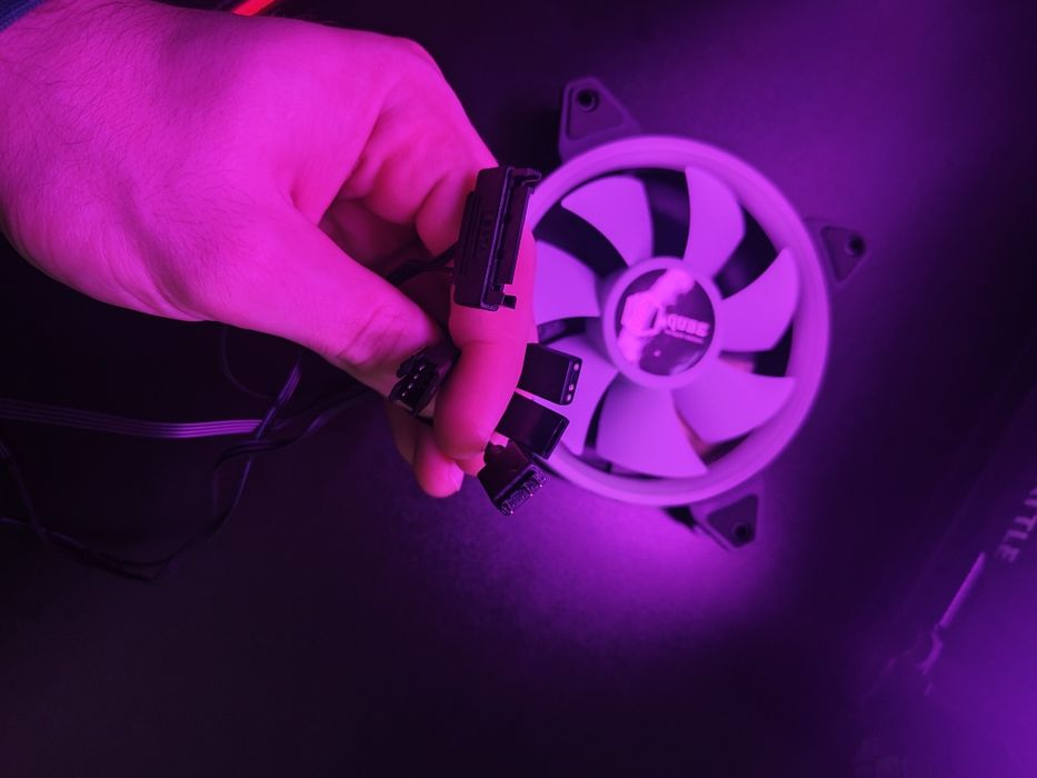 Корпусные вентиляторы для ПК, QUBE. Комплект корпусных вентиляторов.