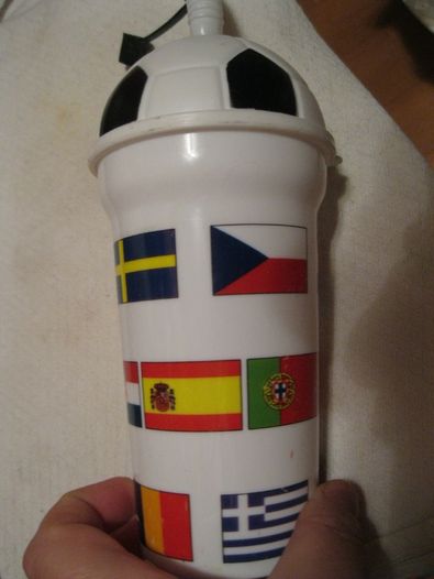 стакан пластиковый сувенир футбольный флаги разных стран болельщику