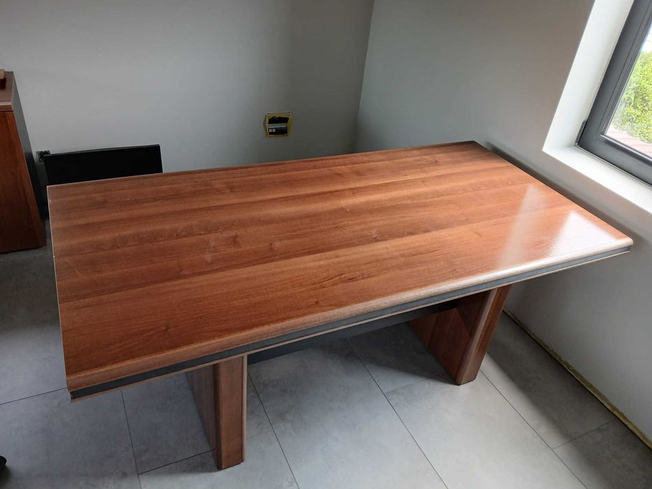 Conjunto Secretária+ Módulo Gavetas + Móvel de Apoio