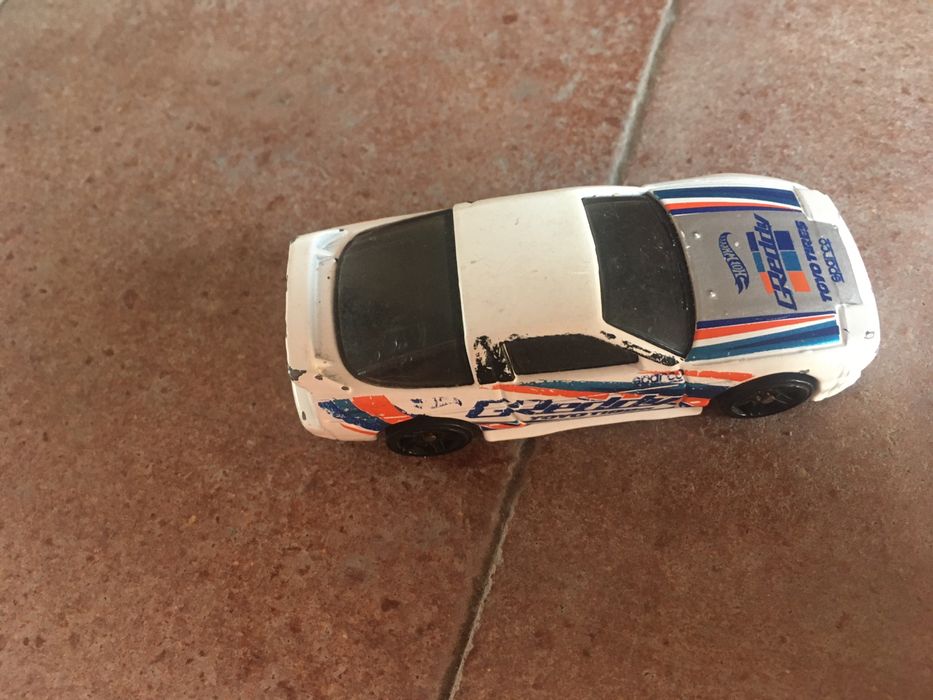 Hot wheels nissan