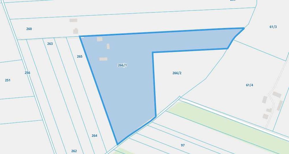 Wyjątkowe gospodarstwo rolne nieopodal lasu
