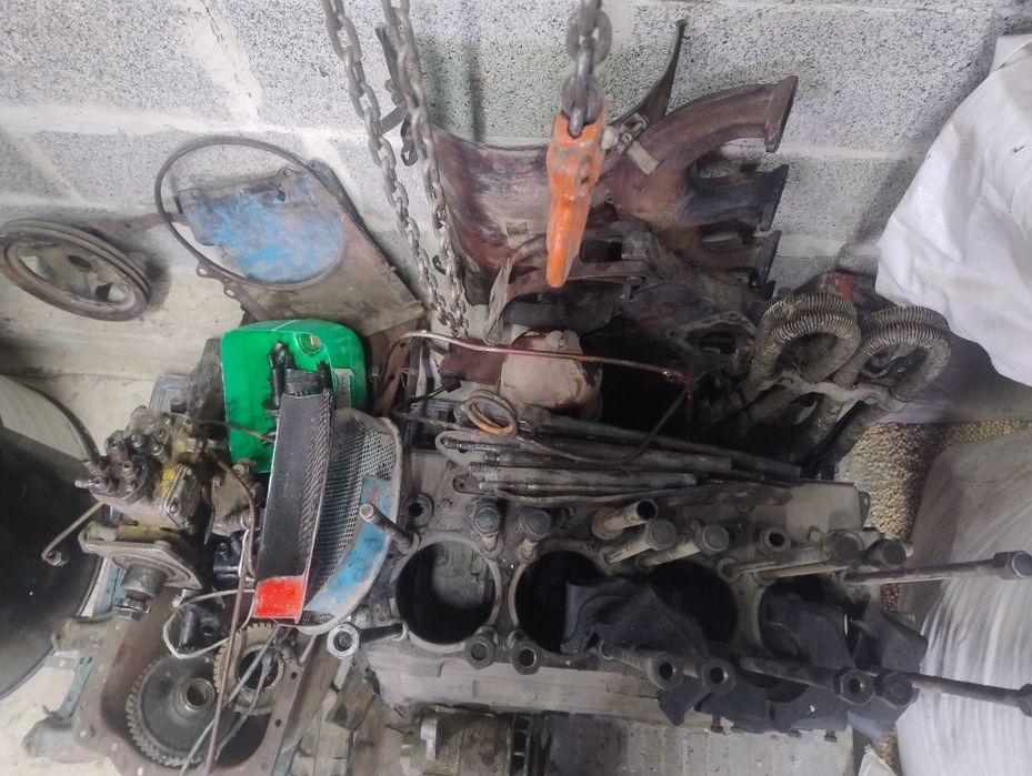 Двигун Д-37  Т-40