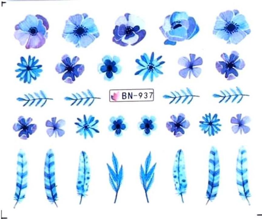 Wodne naklejki na paznokcie