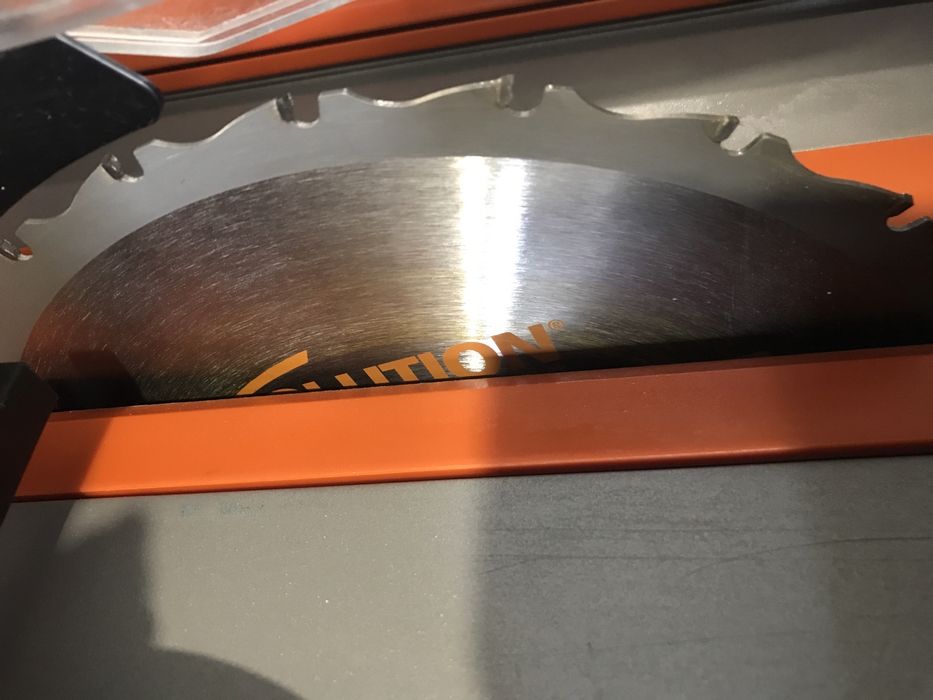 Пила настільна циркулярка Evolution R255MTS з Англії