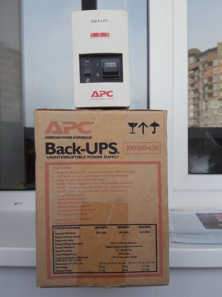 Источник бесперебойного питания BACK UPS APC