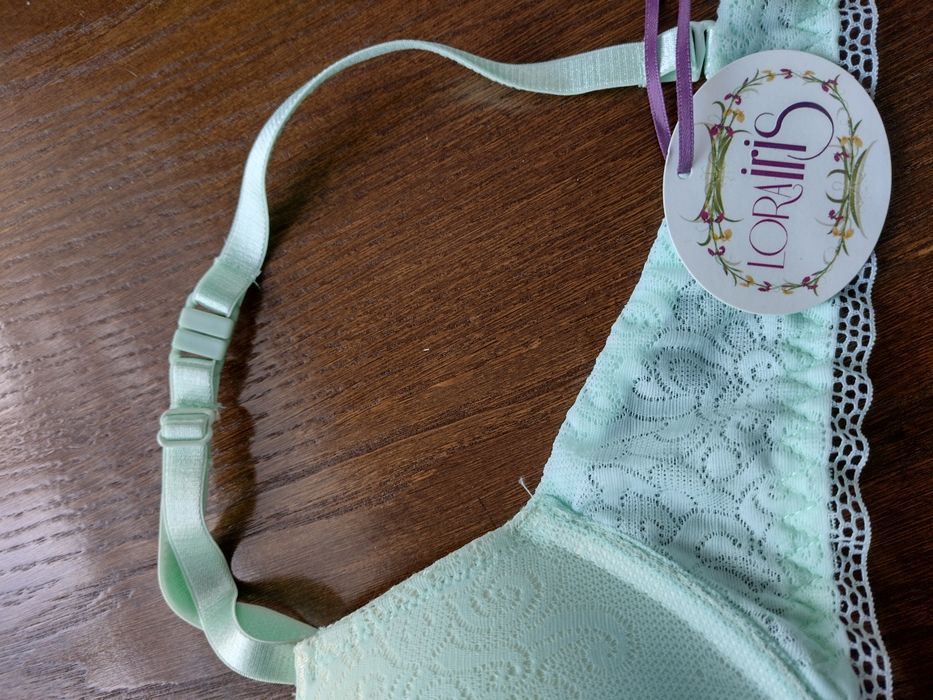 Елегантний ліф відомого бренду білизни Lora Iris