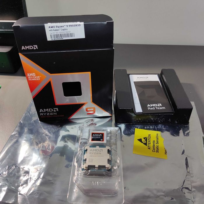 AMD Ryzen 9 9950X3D / procesor AM5 / gwarancja producenta