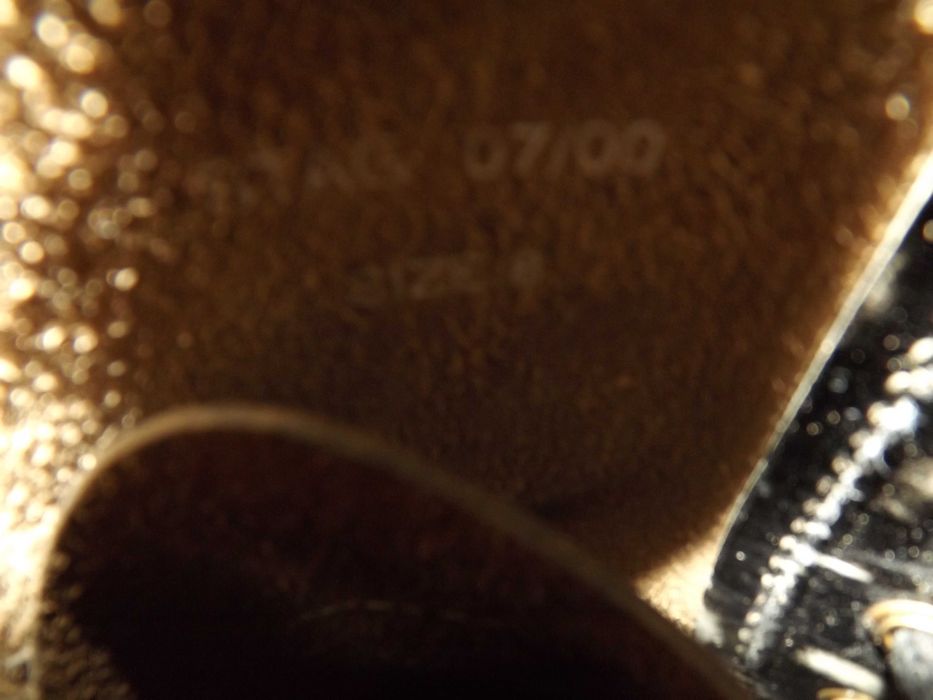 Glany Grinders London England roz 8